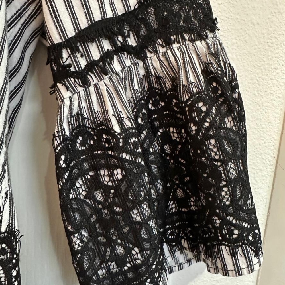 Blouse Striped Black and White Lace-Trim Women's Blouse - Picture 4 of 6